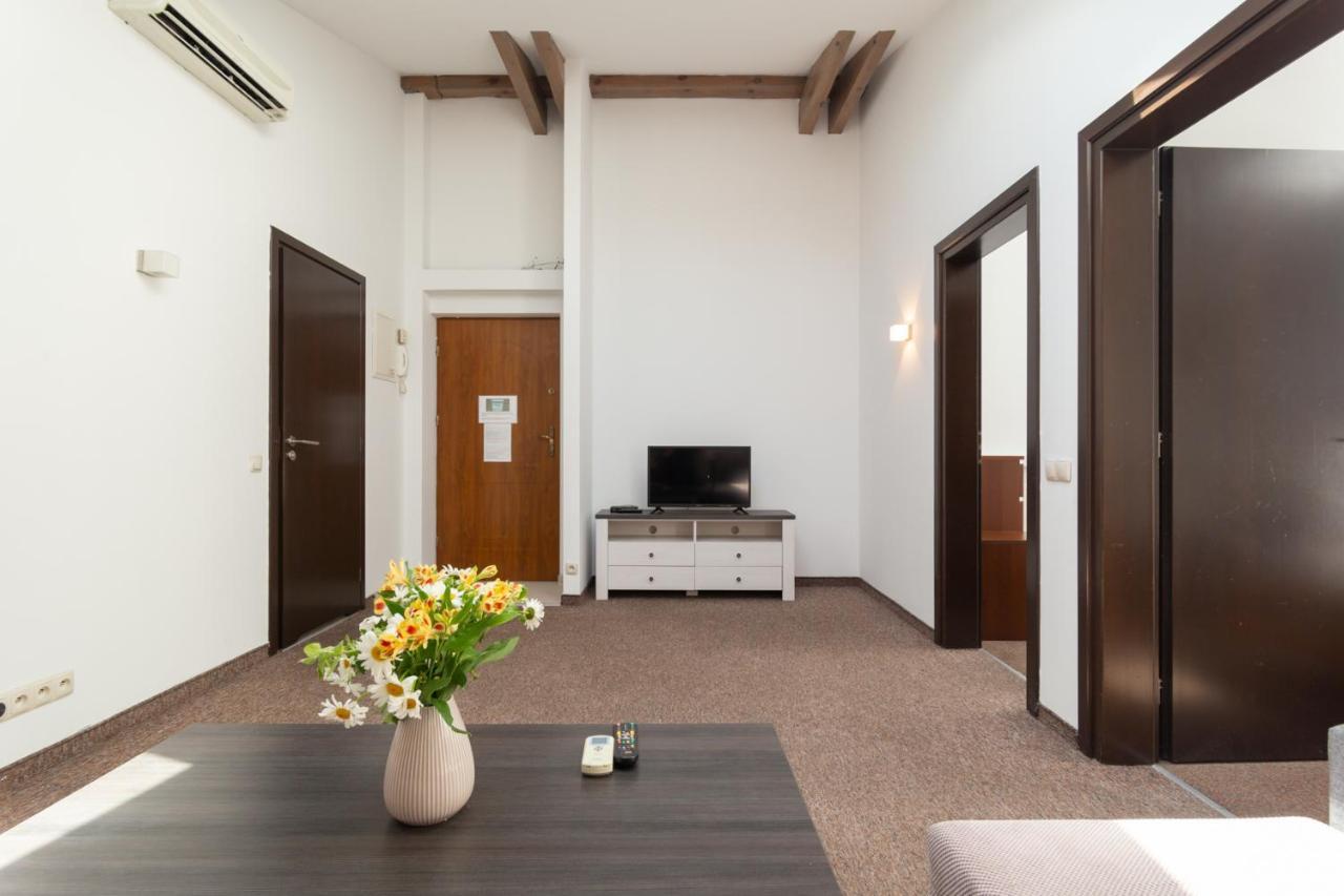 Friendly Family Loft In The Center Apartment คราคูฟ ภายนอก รูปภาพ